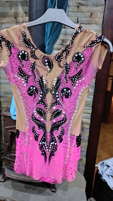 Strój startowy do gimnastyki artystycznej 152-158