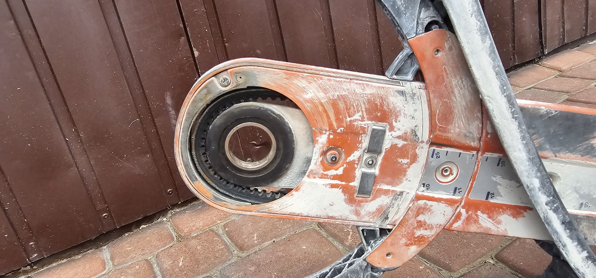 Piła Husqvarna K760 Cut-n-Break Piła do cięcia betonu