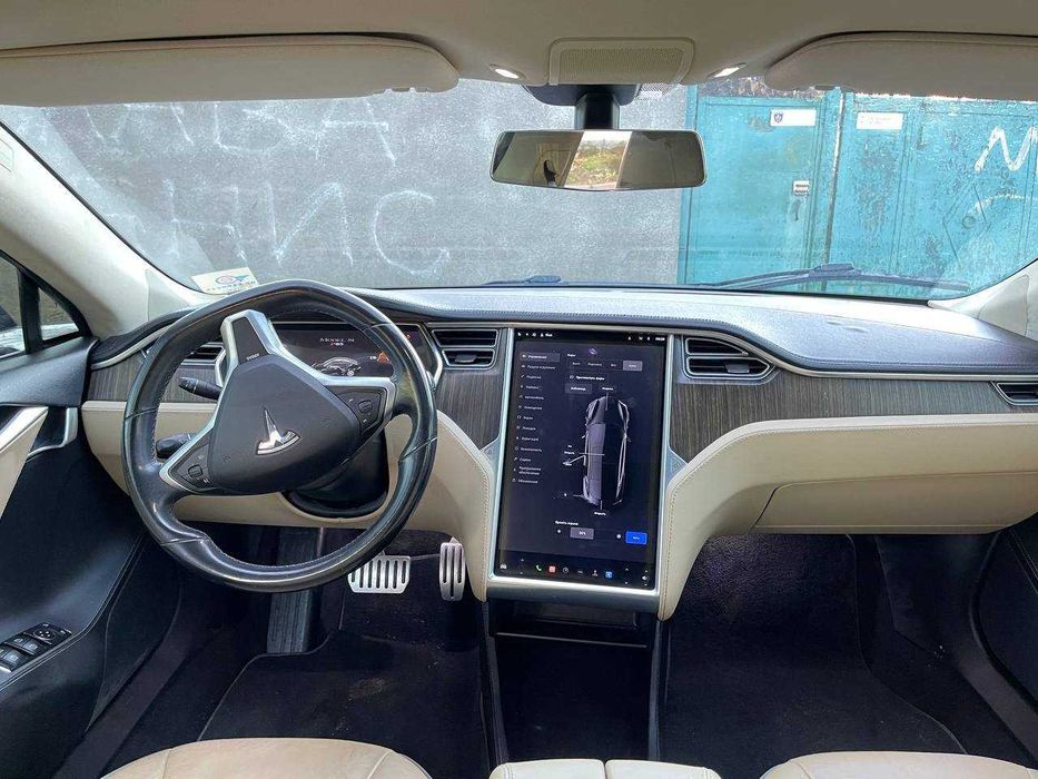 Разборка Tesla Model S