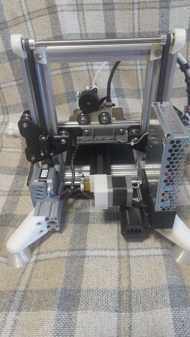 3D принтер Ender 3 зменшений та покращений Klipper та wifi