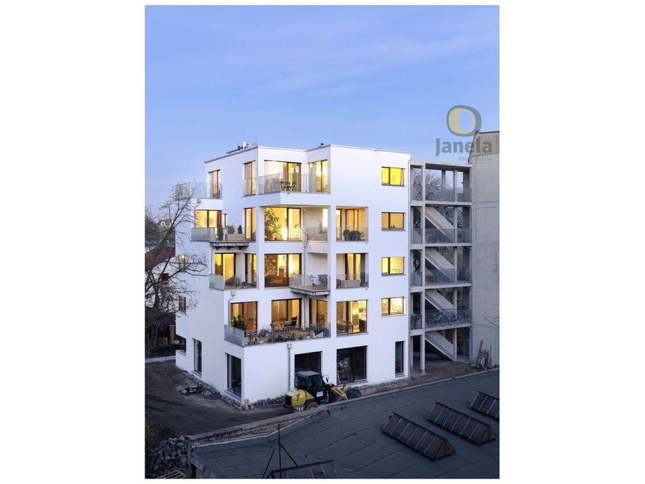 Terreno para construção de prédio em Loulé - 28 fogos