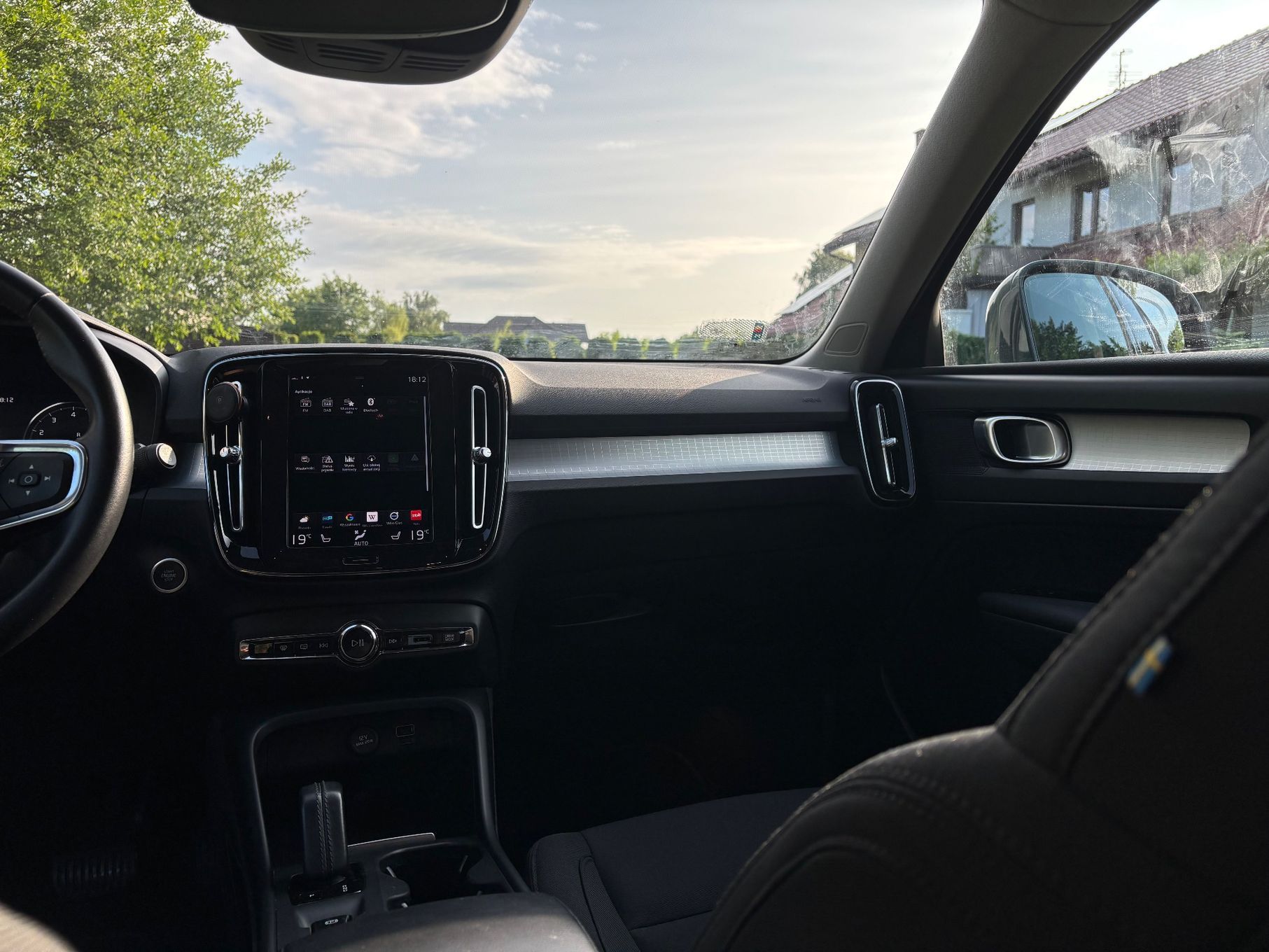 Volvo XC 40 T3 Momentum Pro
