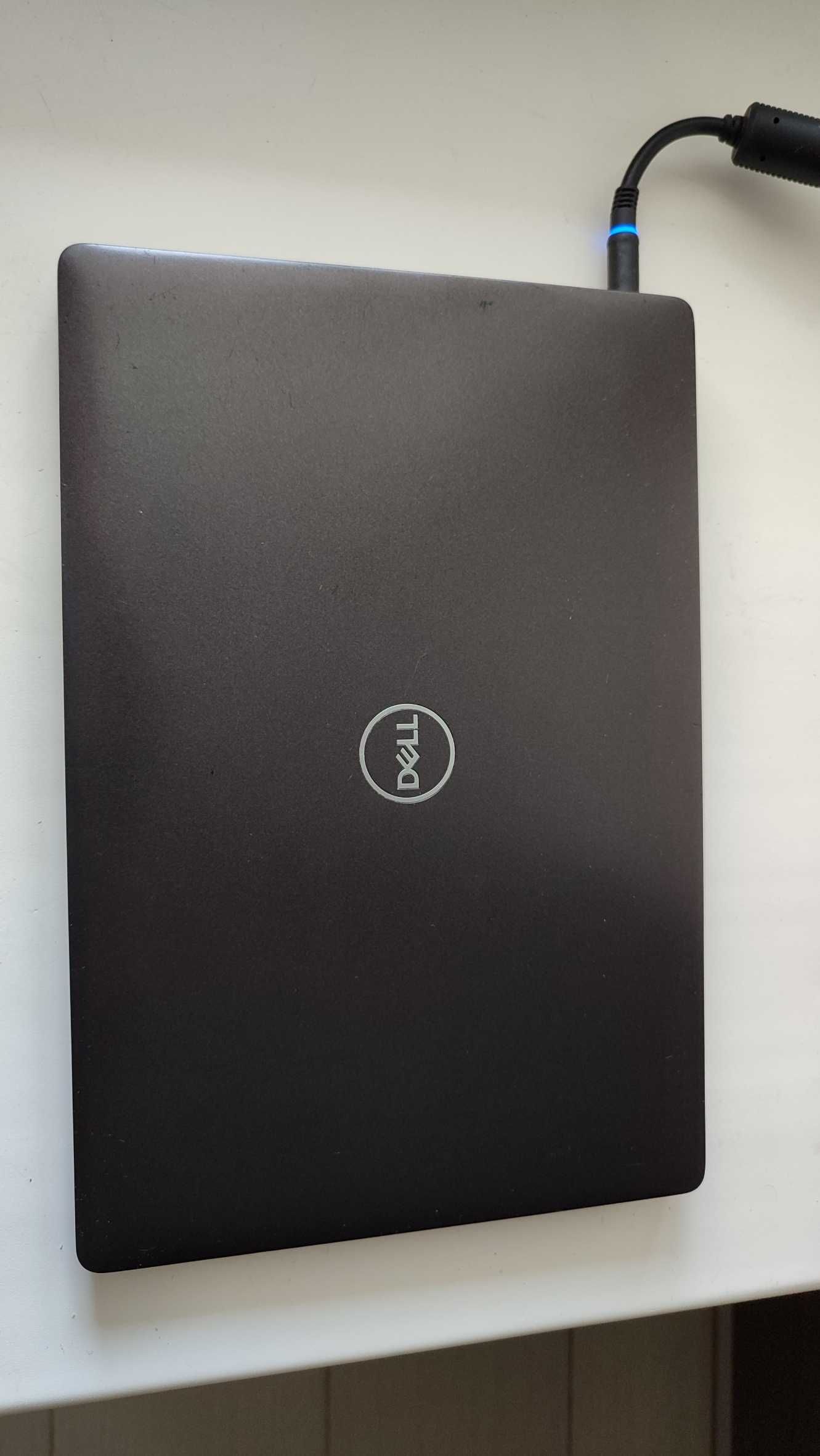 dell latitude 5300 i5 8365U 8gb ddr4 256gb ssd 8250