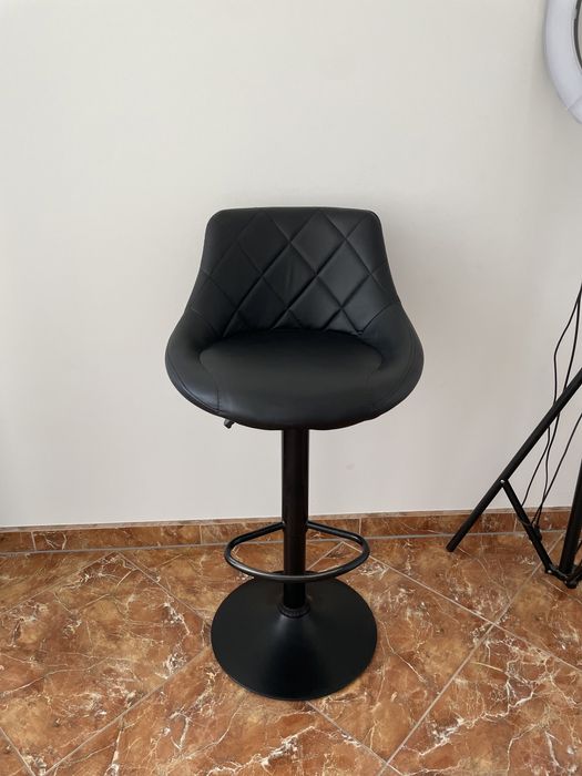 Стілець візажиста/барний стілець