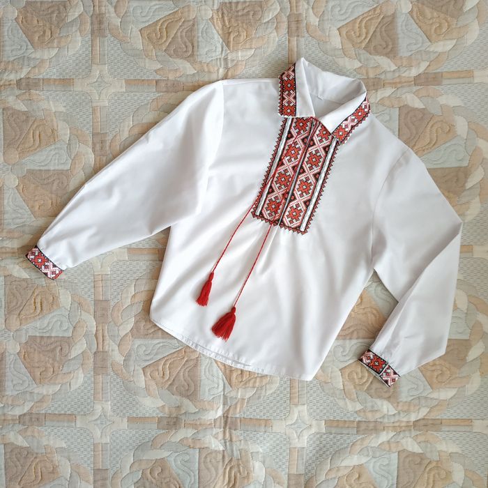 Вишиванка для хлопчика 8-10 років