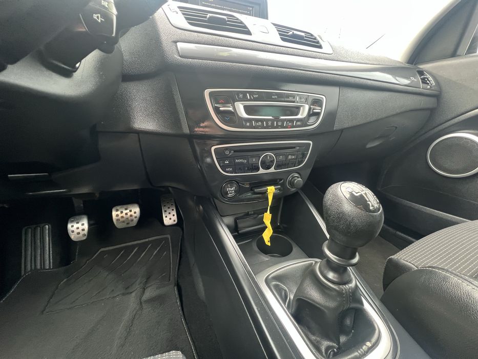 Свіжо пригнаний , машина варта вашої уваги