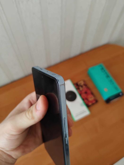 Smartfon Infinix NOTE 30 VIP 12/256GB White