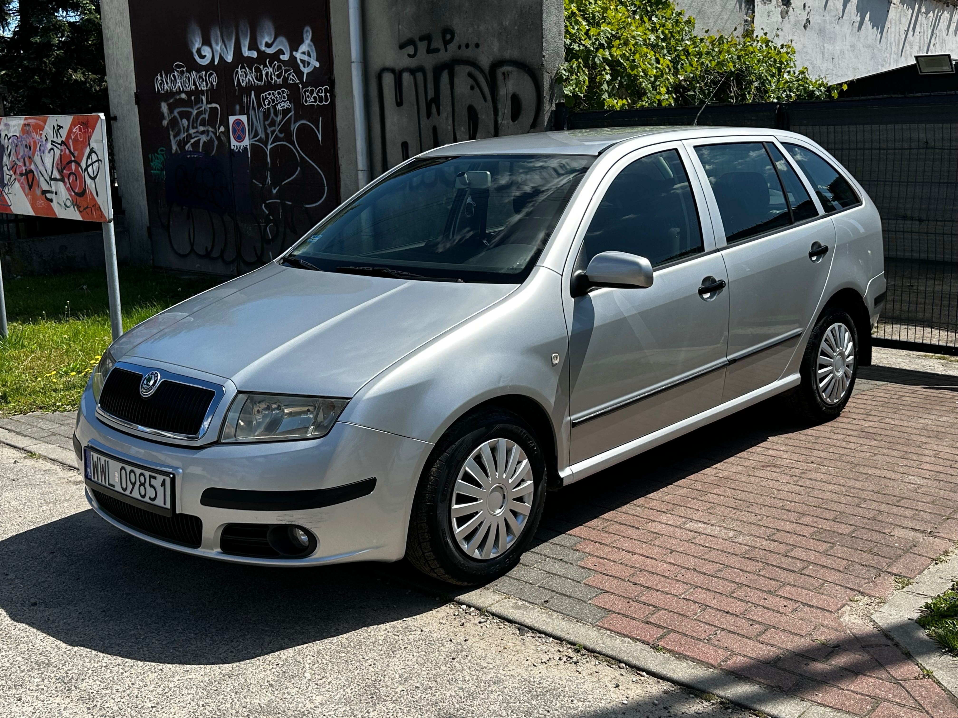 Skoda Fabia 1.4Mpi/2005r/184tys/1 Wl od nowości/Klima/Hak/Zero Korozji