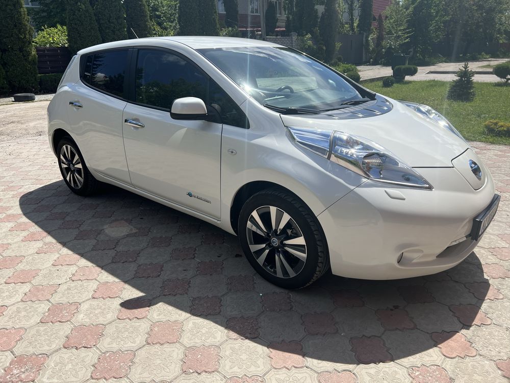 Nissan Leaf 2014 г.в., 24 Кв