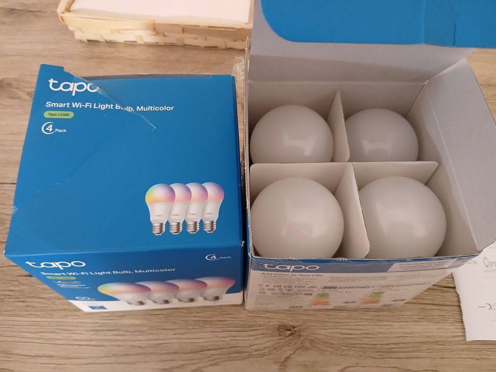 Lâmpada Inteligente Wi-Fi com ajuste de Cor