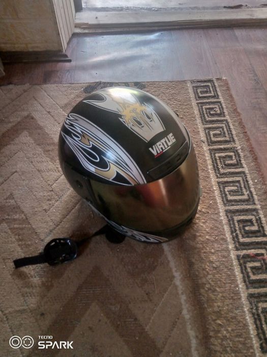 Продам шолом для мотика.