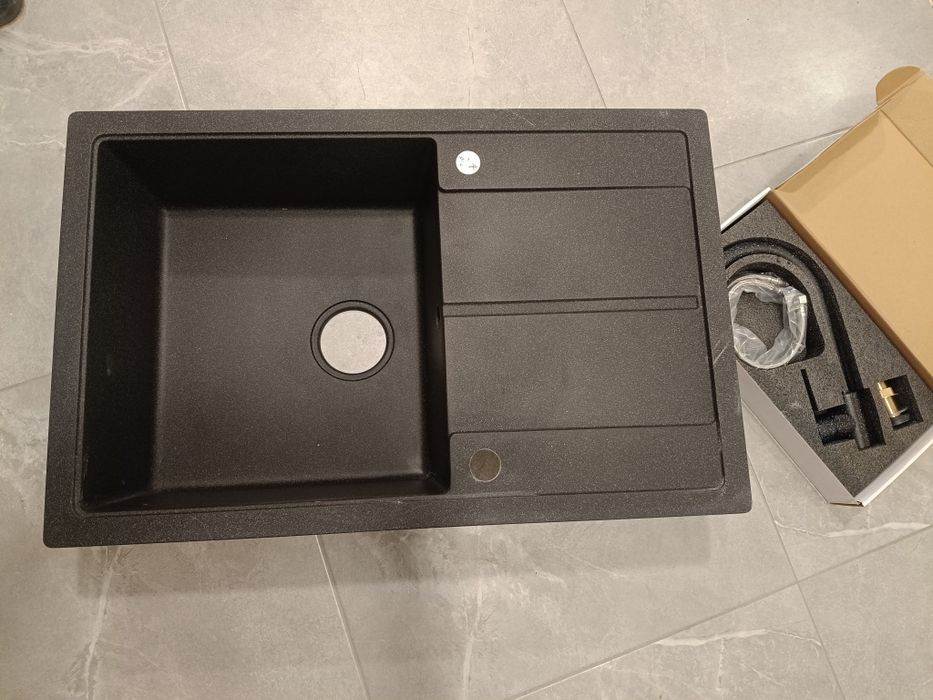 Sprzedam nowy zlew granitowy Horizon- bateria - syfon