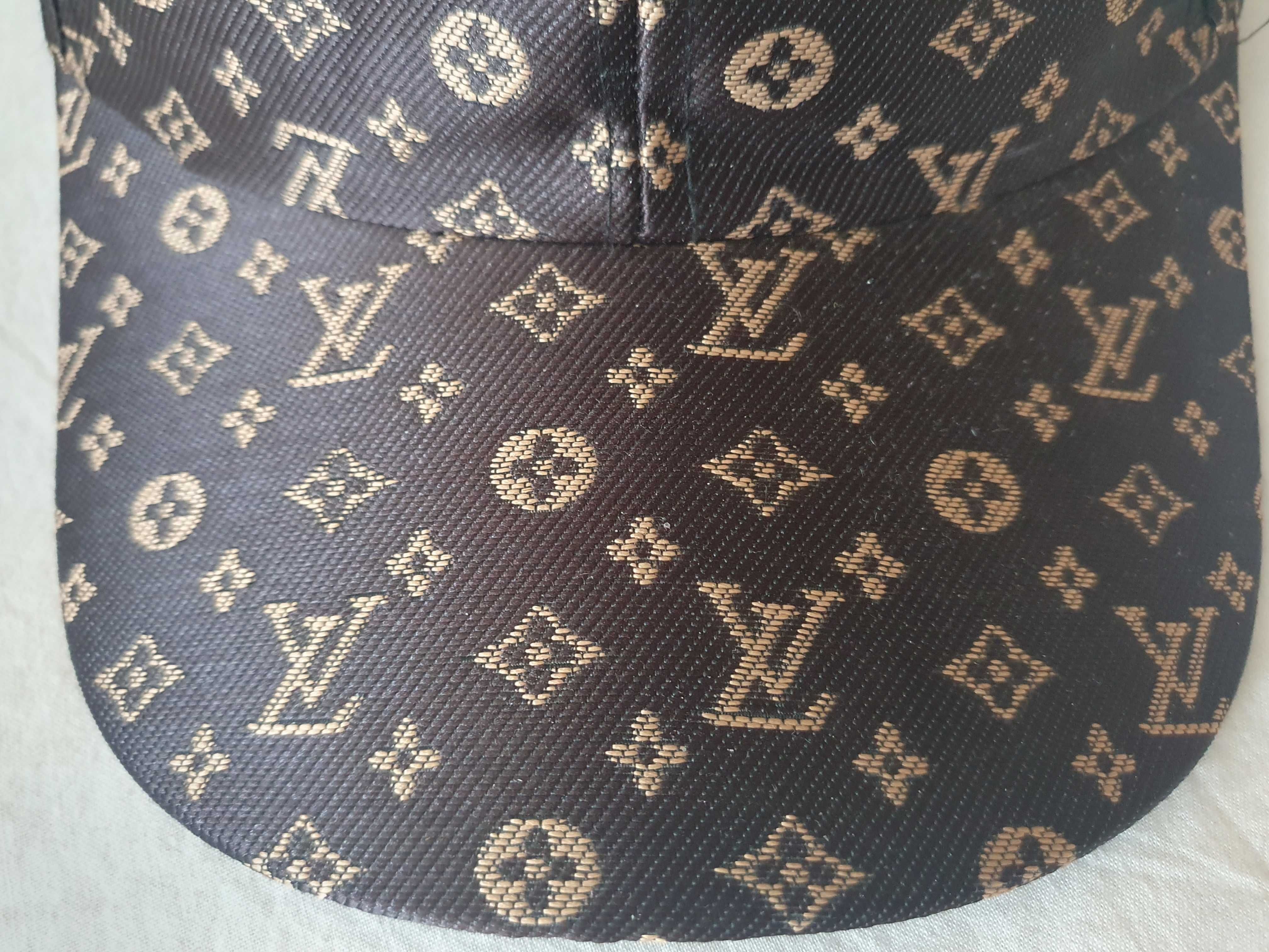 Nowa czapka z daszkiem Louis Vuitton snapback LV