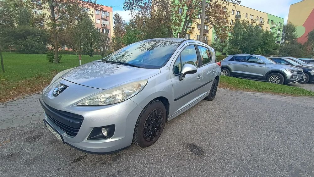 Peugeot 207 Peugeot 207sw 1.6HDi, 2010 r.