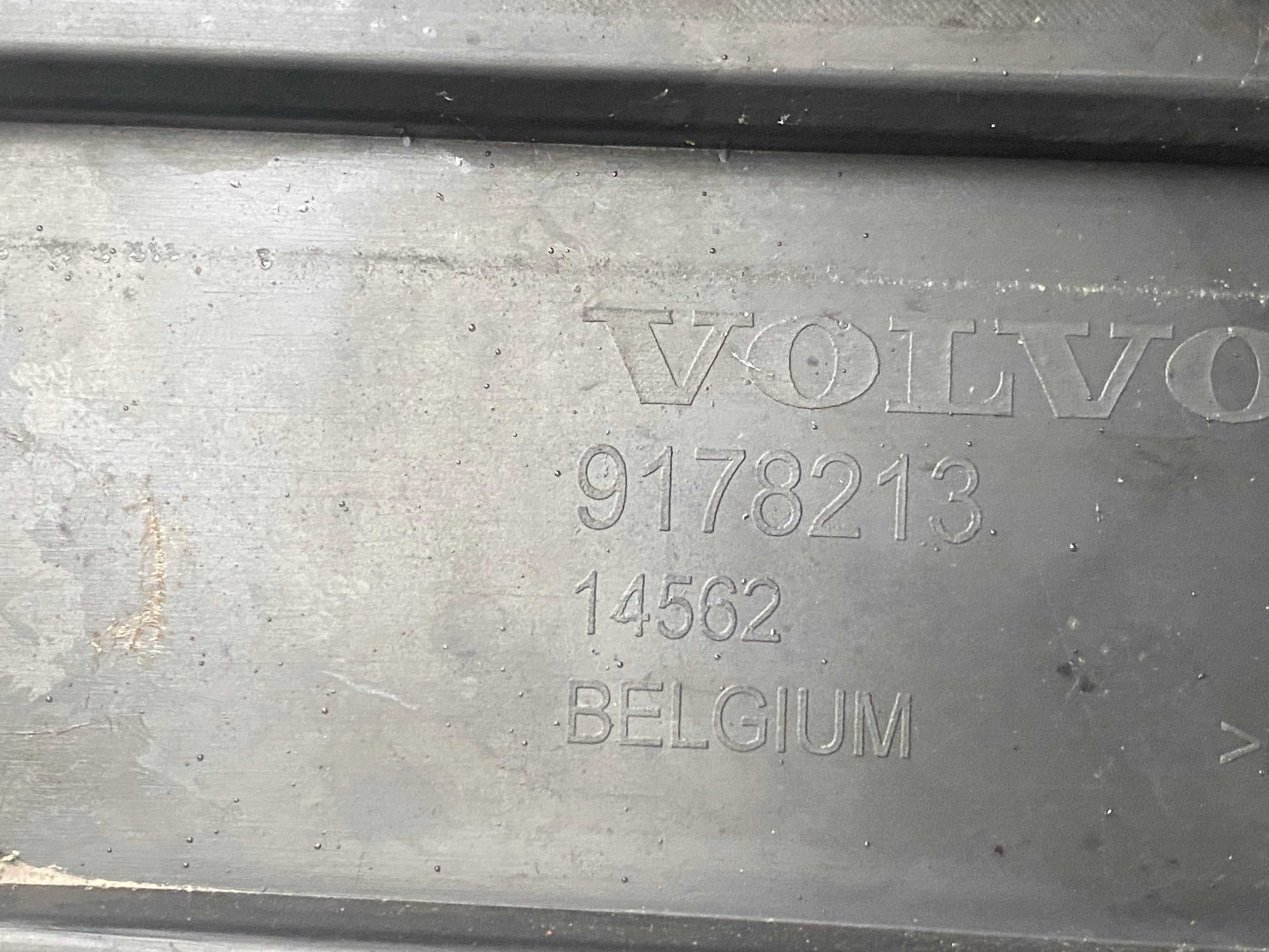Zderzak Przedni Przód + Halogeny Volvo S60 I 1 V70 II 2