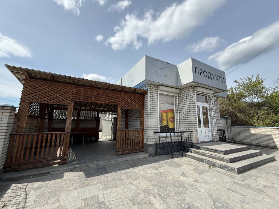 Продаж приміщення ( магазин) 44 м2.