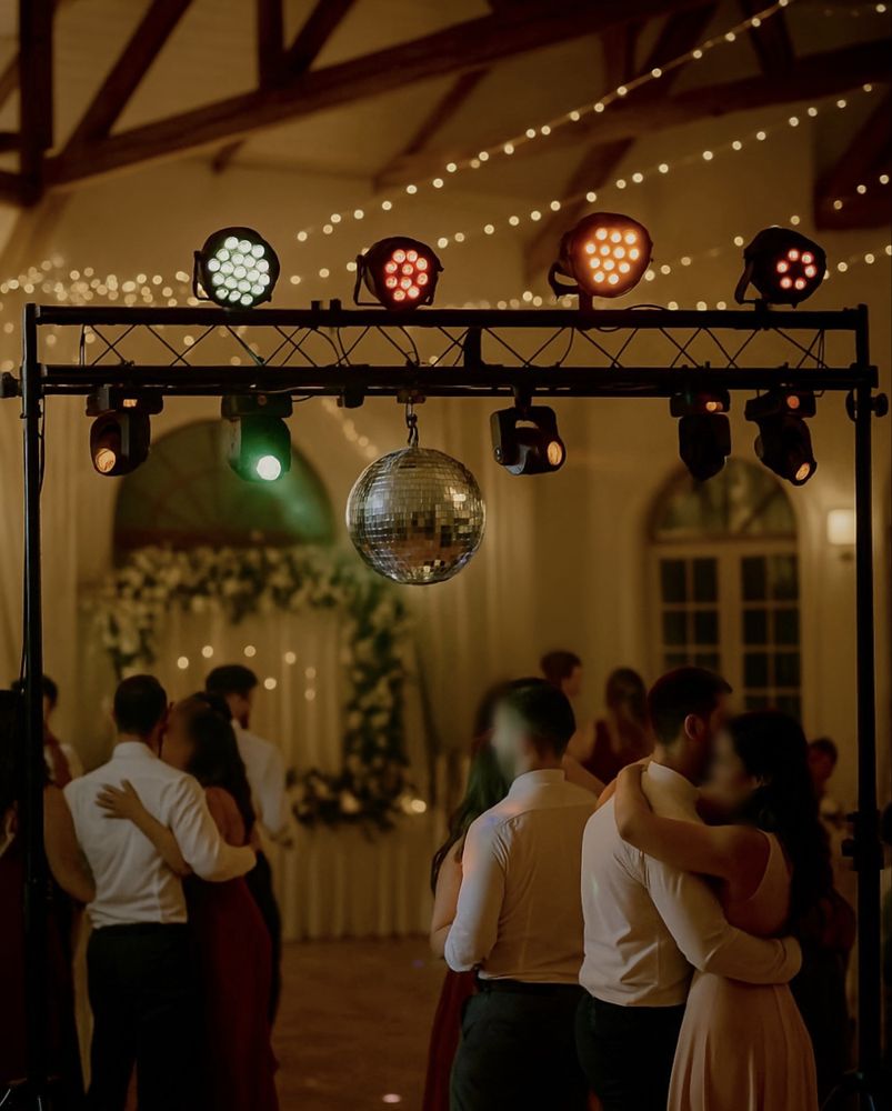 Aluguer de som e luz (colunas) para Eventos | Casamentos | Festas | DJ