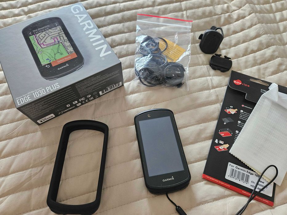 Garmin 1030 Plus + Acessórios