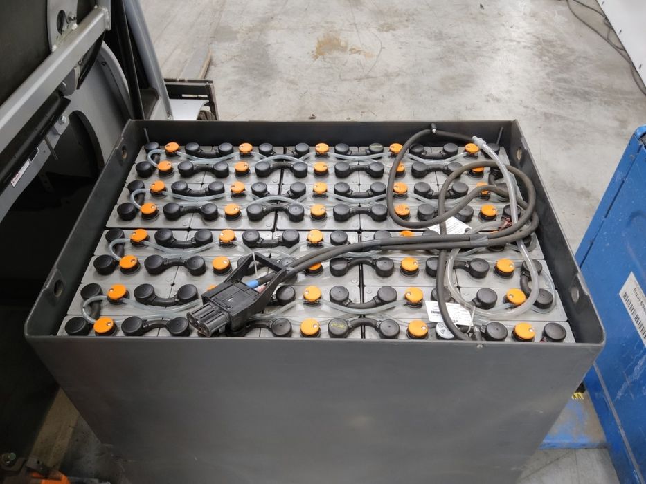 Still Rx 60-25 triplex waga jak nowy 820mth!!!