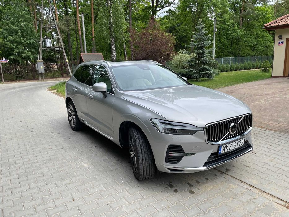 Volvo XC 60 T6 Plug-In Hybrid AWD Plus Bright