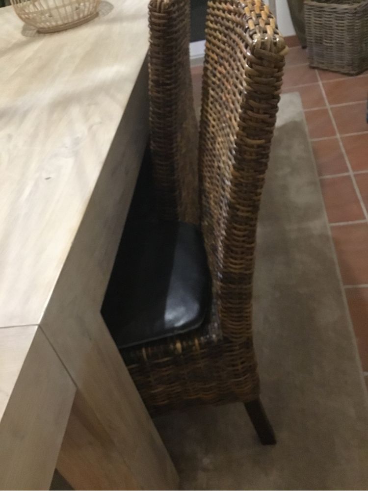 Conjunto de seis cadeiras de sala ou cozinha