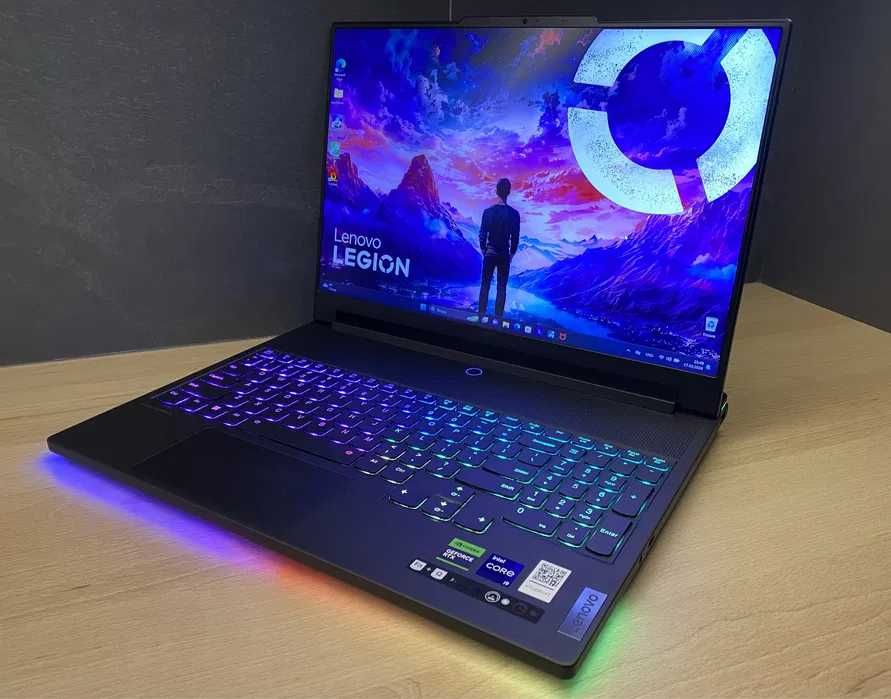 Lenovo Legion 9i, mini-LED, 4090, i9, 64 GB, 2 TB, Win 11