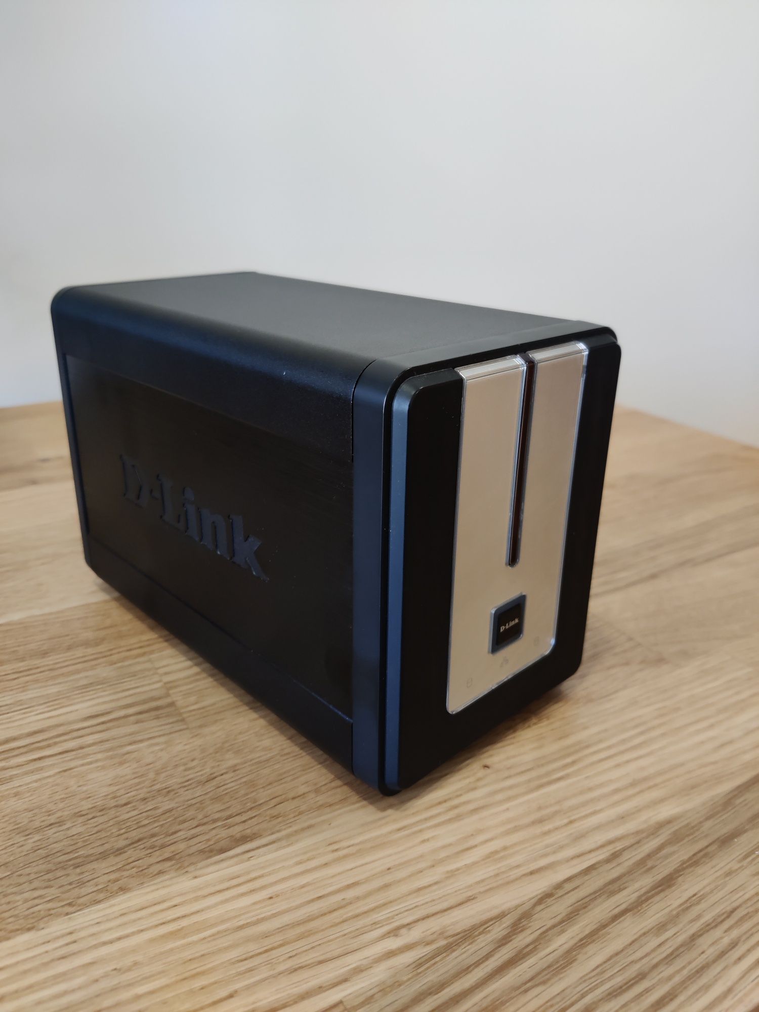 D-Link NAS de 2 Discos DNS-323 Storage Rede