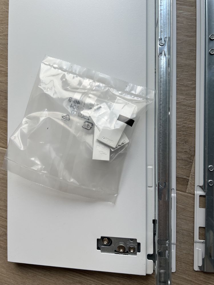 Blum Legrabox jedwabiście biały mat, boki szuflady, 500mm, wysokość C