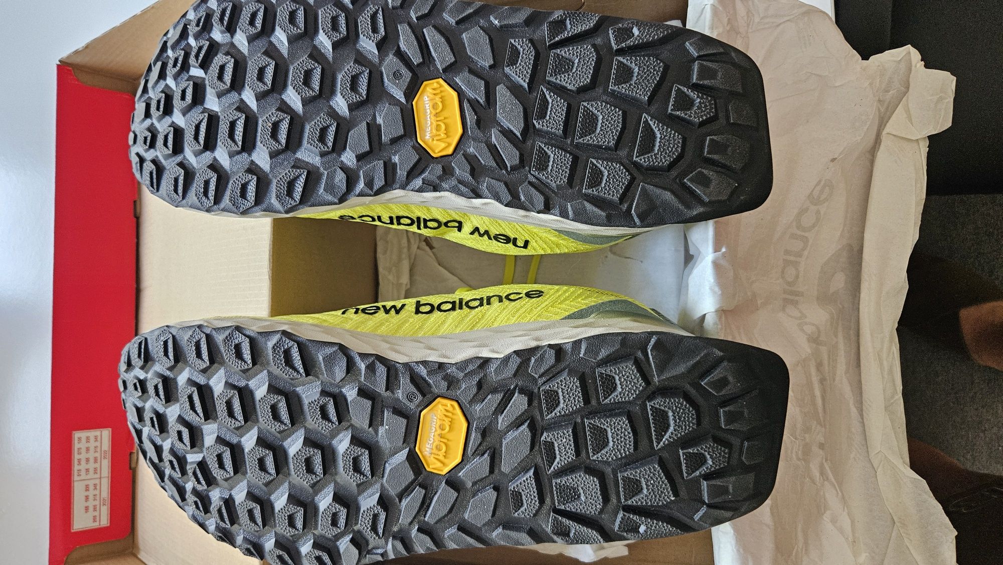 Кросівки  New Balance Fresh Foam Hierro V6 vibram  Оригінал