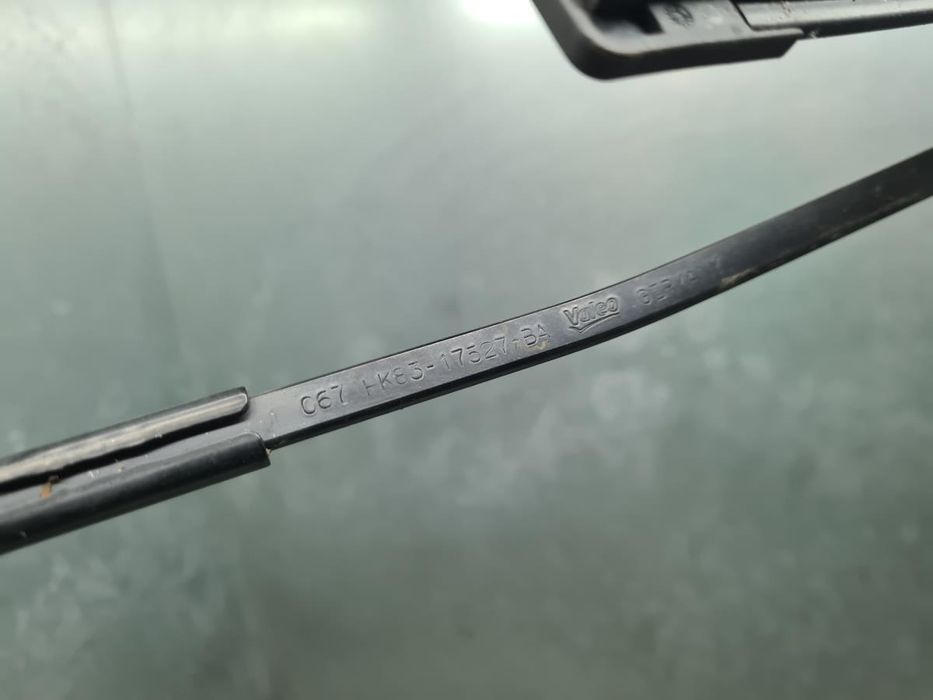 Haste / braço de escova limpa vidros frente direita JAGUAR F-Pace (X76