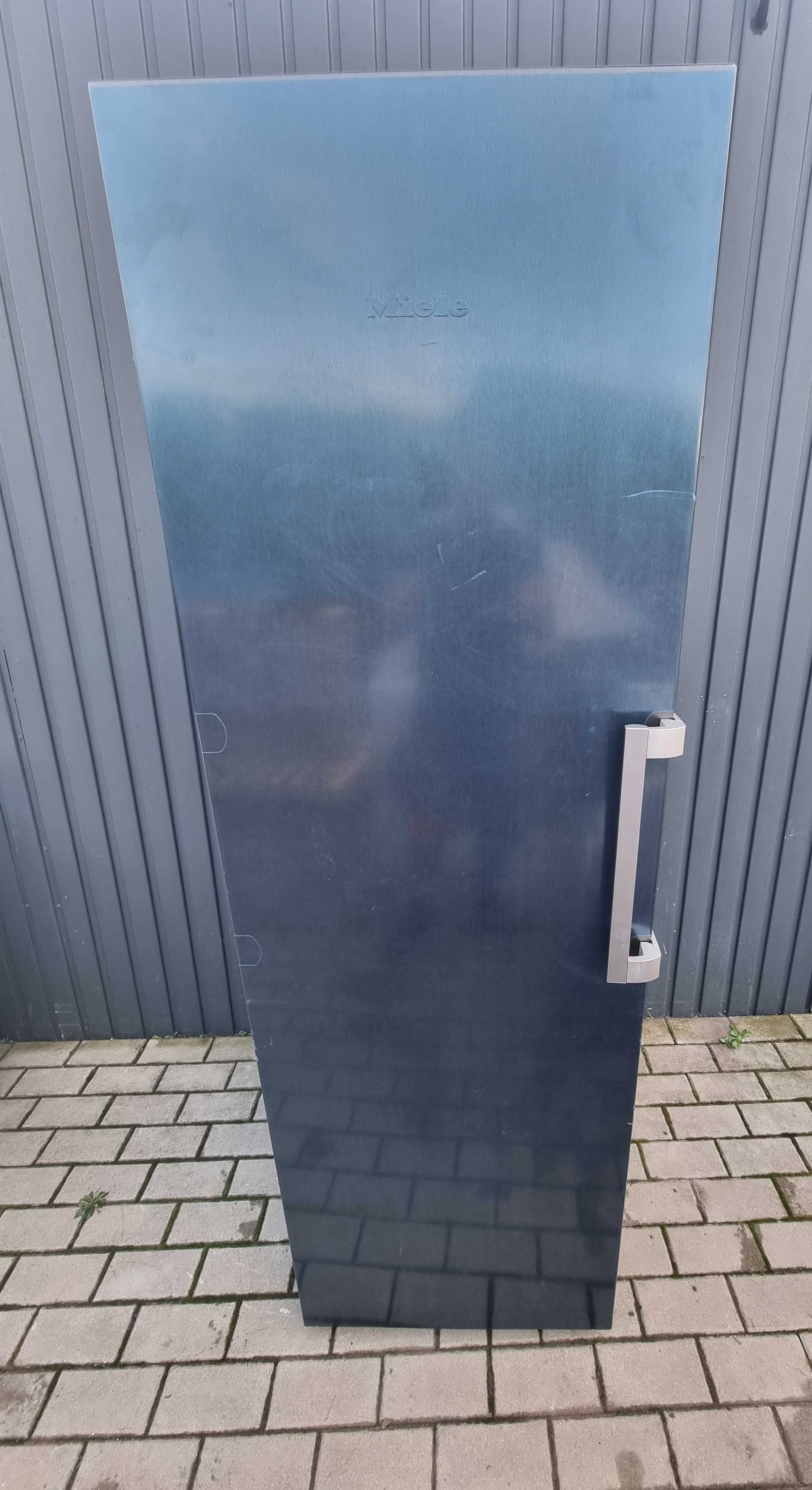 Zamrażarka Miele FNS 4782 E, Blacksteel, NoFrost, VarioRoom JAK NOWA