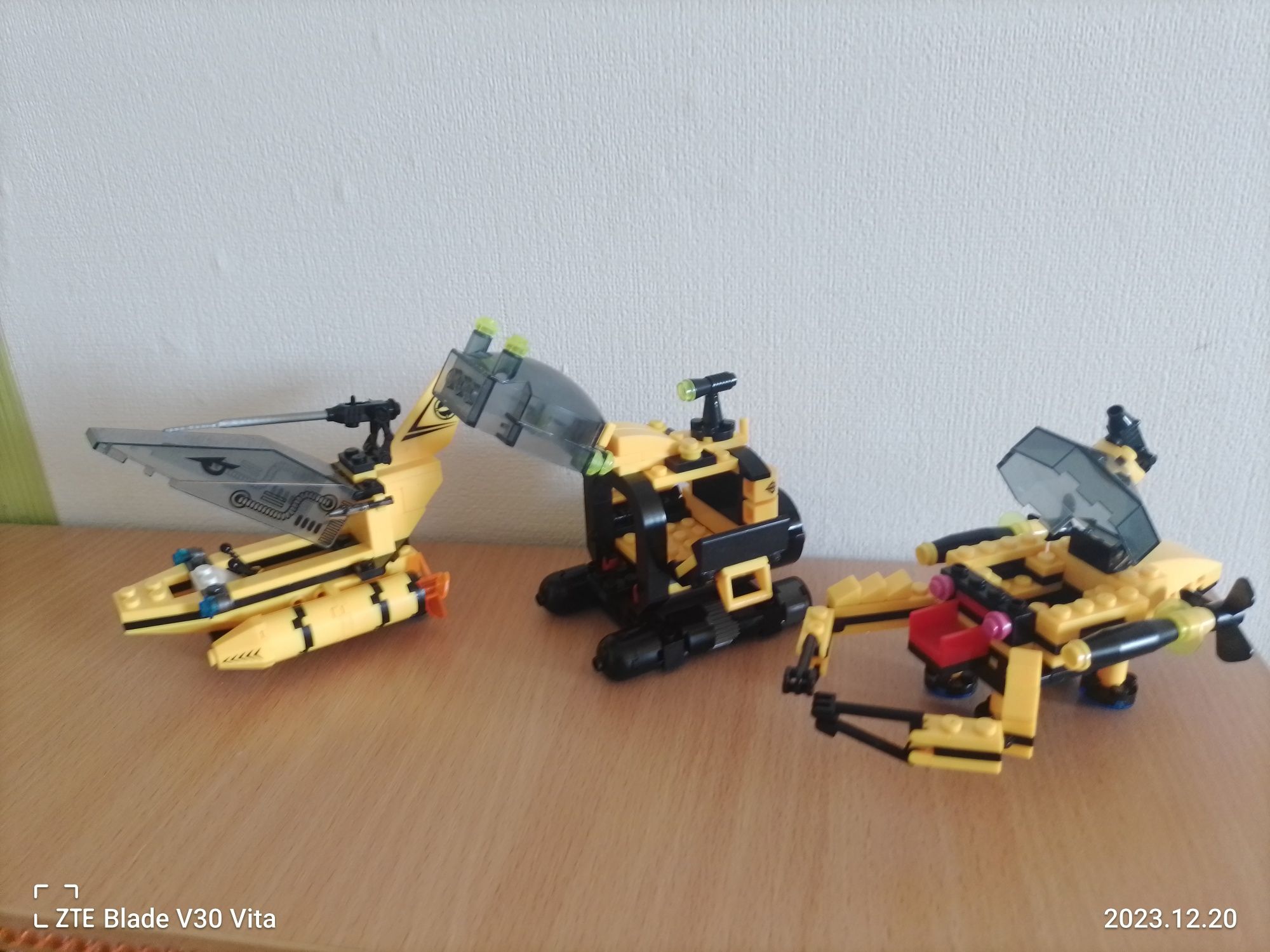 Lego конструктор Лего подводный мир,батискаф,водолазы,риф,рыбы