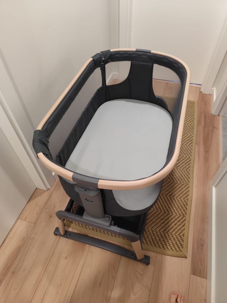 Berço Maxi Cosi Iora air 2 meses uso