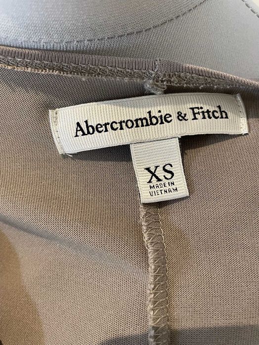 Abercrombie&Fitch bluzka  z przekładanym dekoltem
