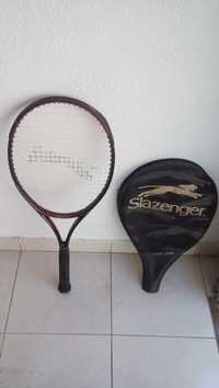 Raquete ténis slazenger.Usada