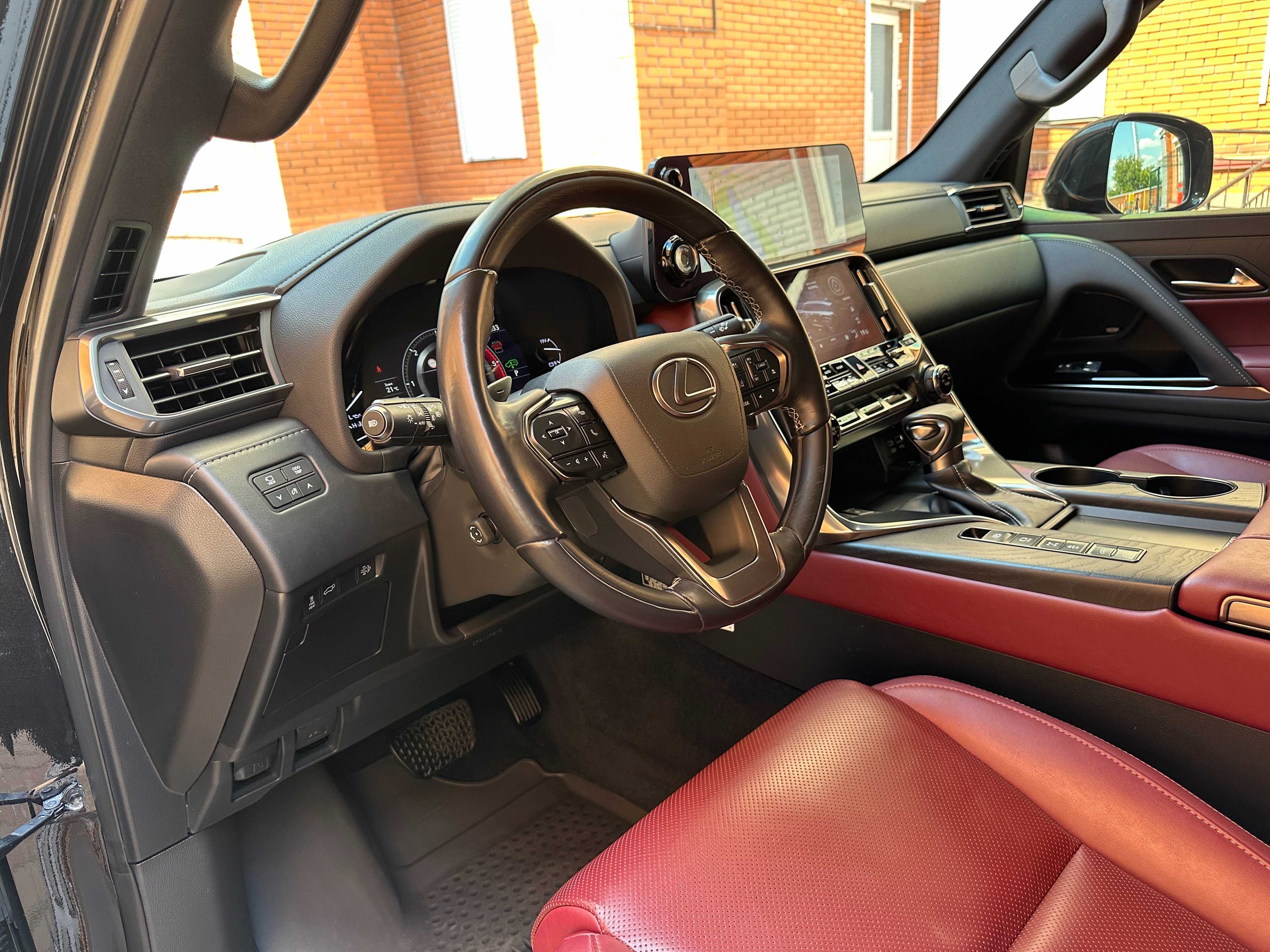 Lexus 500d Luxury