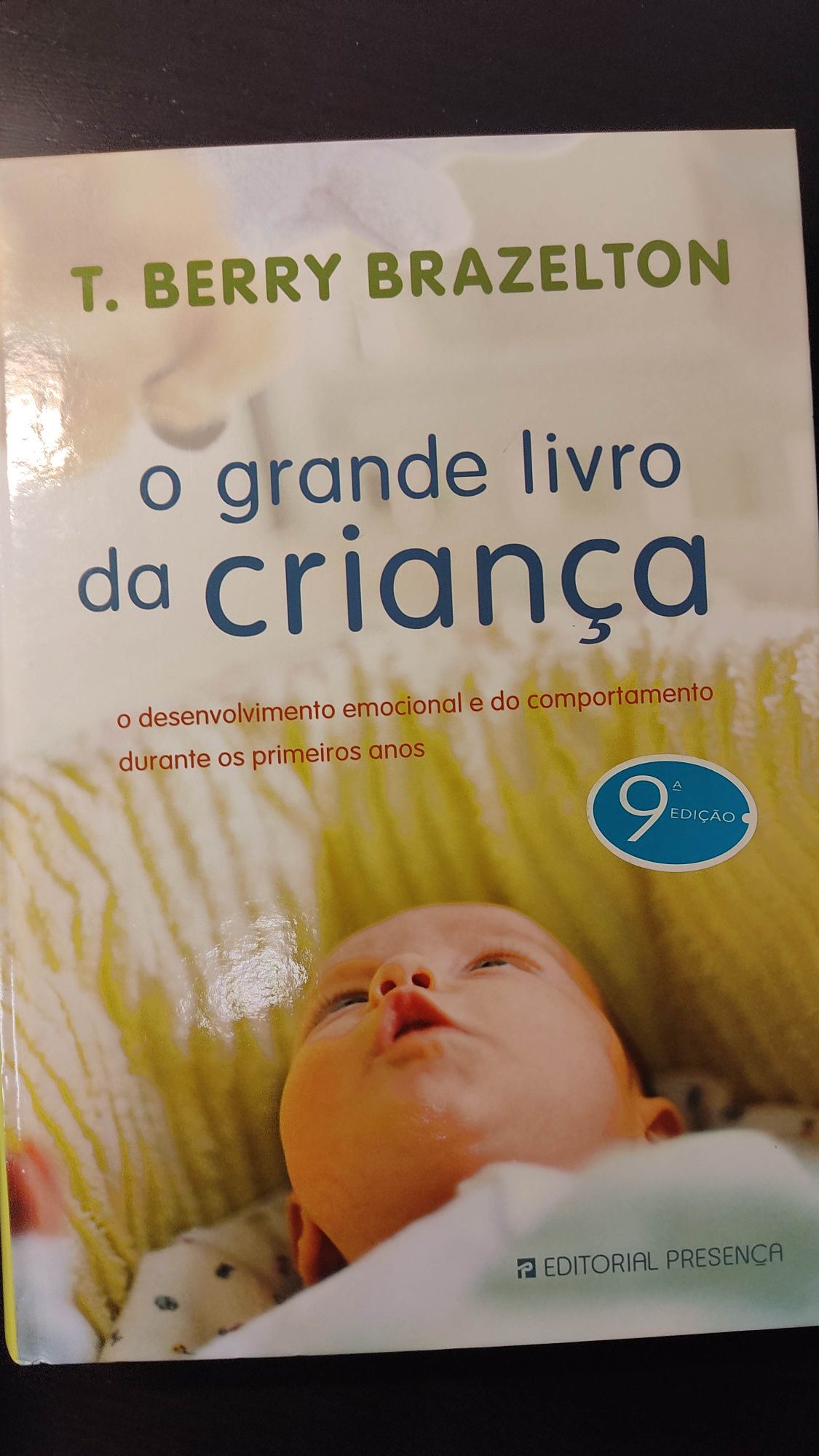 Excecionais livros - O grande livro do bebé e o grande livro da crianç