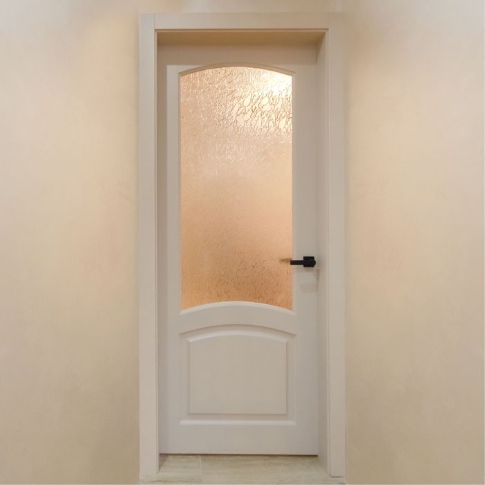 Двері із дерева міжкімнатні