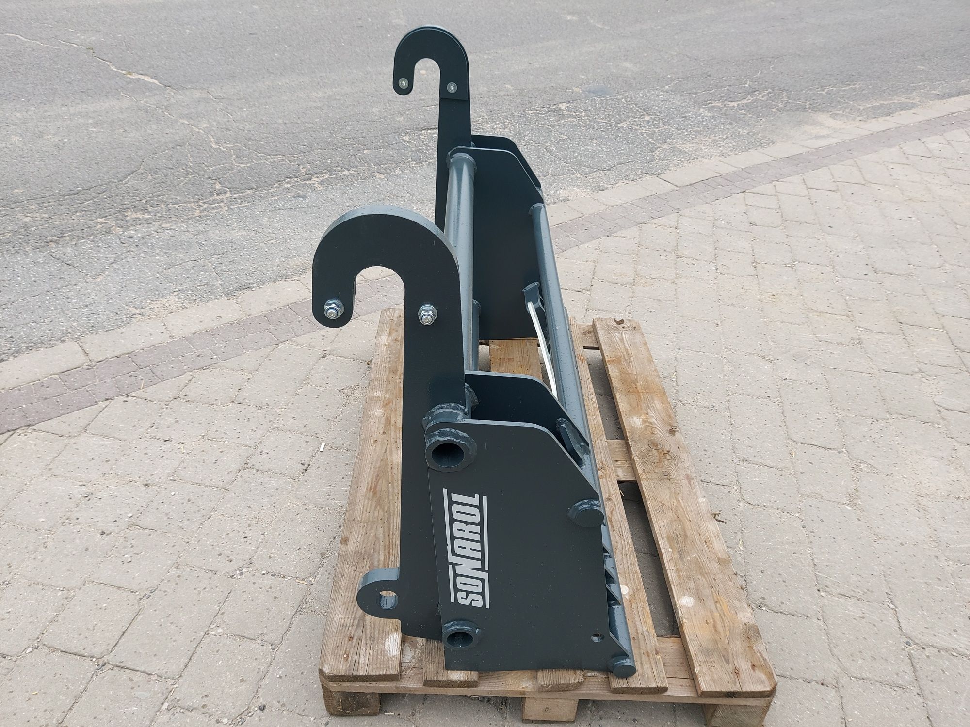 Adapter przejściówka z Ładowarki Jcb q-fit na Euroramke  ! Od ręki !