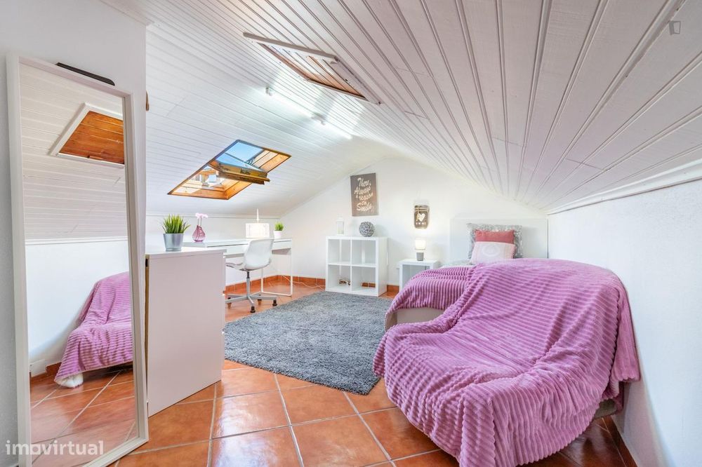 157172 - Bright single bedroom in Carcavelos