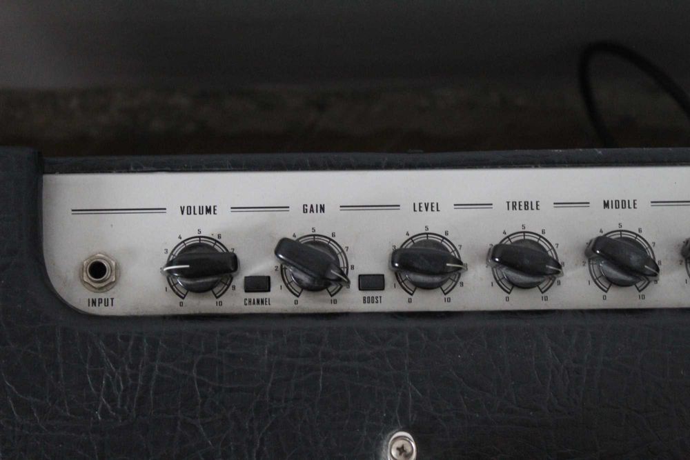 Ламповий гітарний підсилювач комбо Crate V50-112