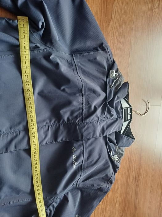 Kurtka przeciwdeszczowa, przeciwwiatrowa