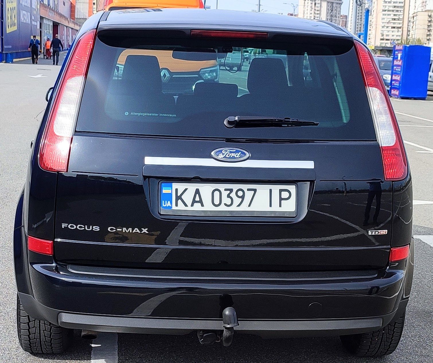 Ford Focus C-Max 2005 года, 1,6 дизель.