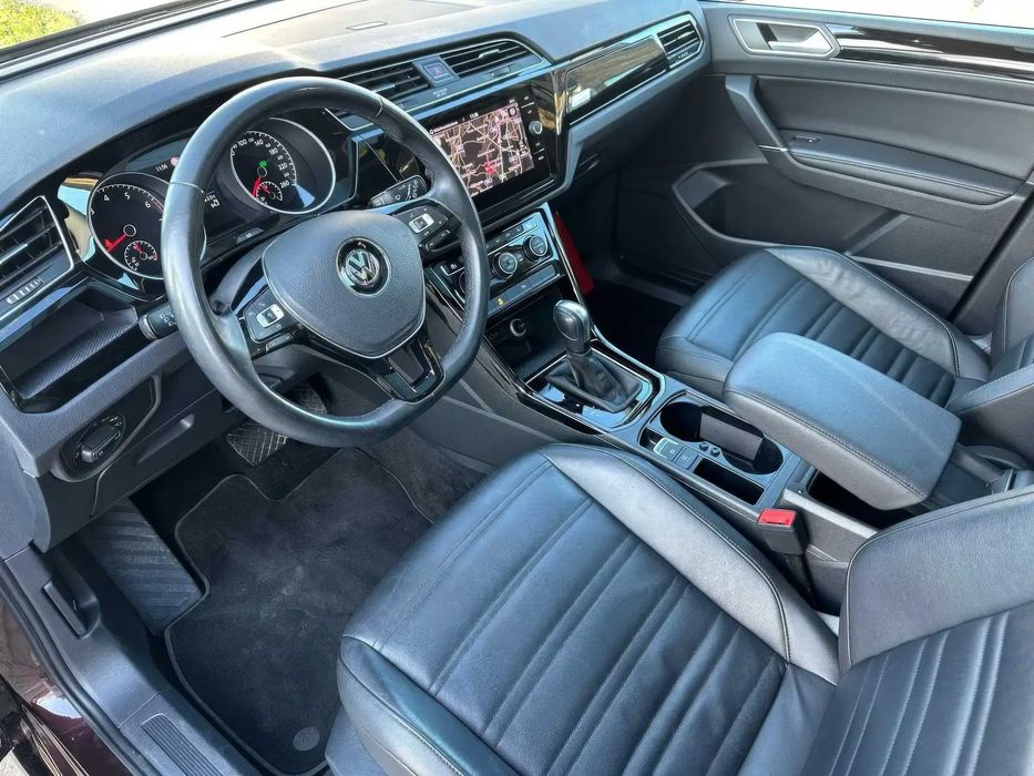 Volkswagen Touran      2019