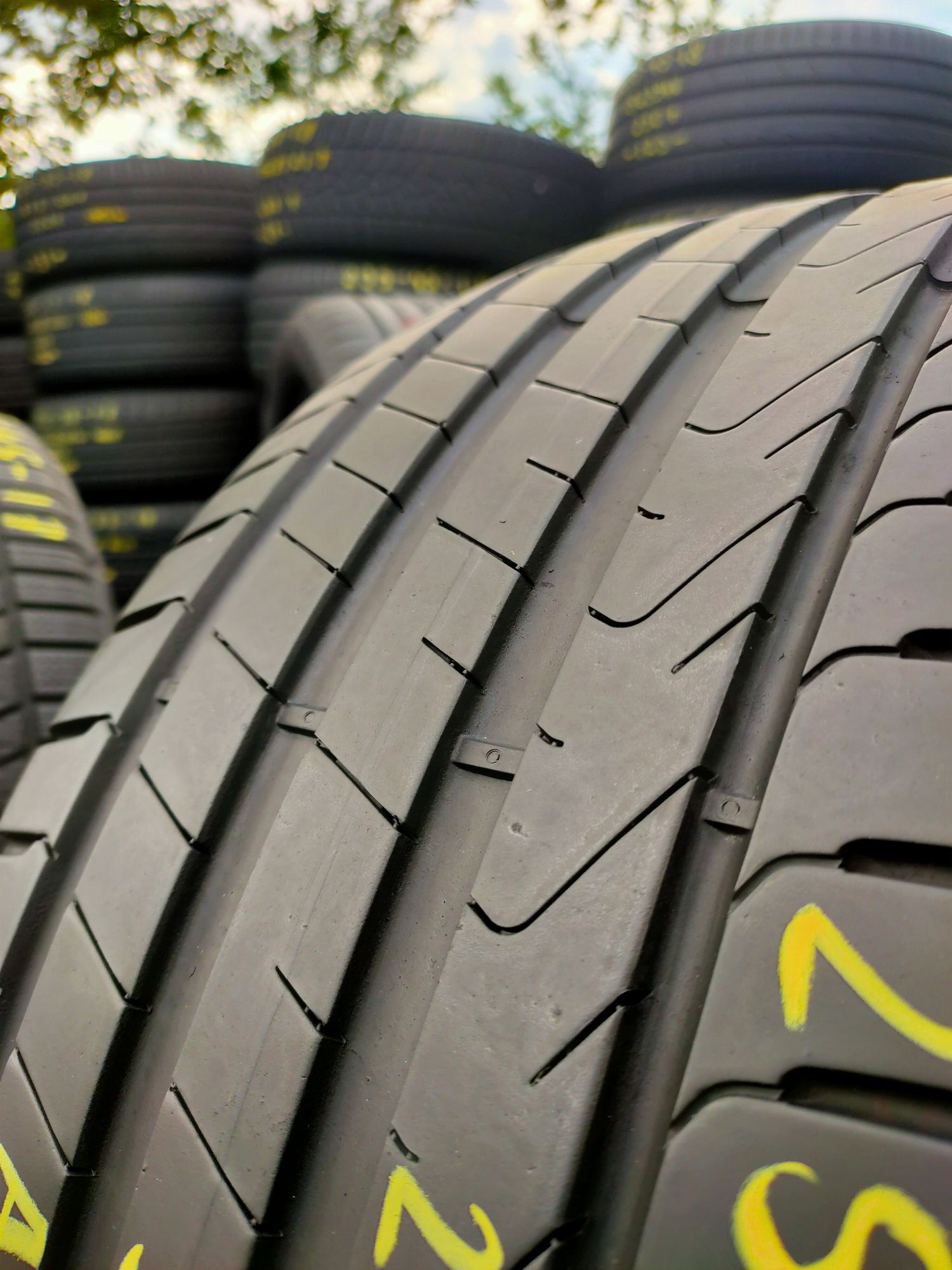 A30 1x255/40R19 99Y Pirelli Cinturato P7 2022r 6mm