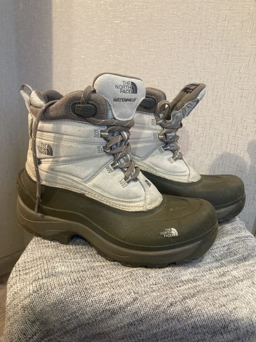 Черевики the north face