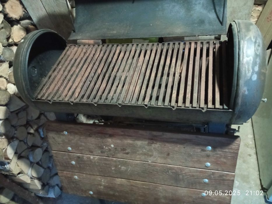 Гриль, мангал, барбекю. Газовий/вугільний