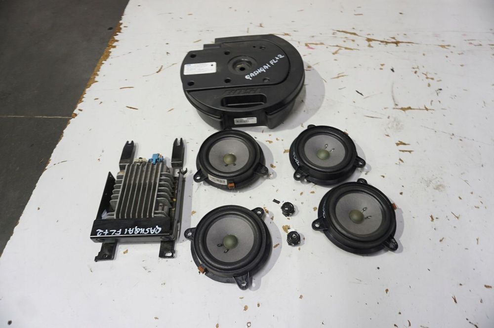 GŁOŚNIKI WZMACNIACZ BOSE 28060EY10A NISSAN QASHQAI I J10 2