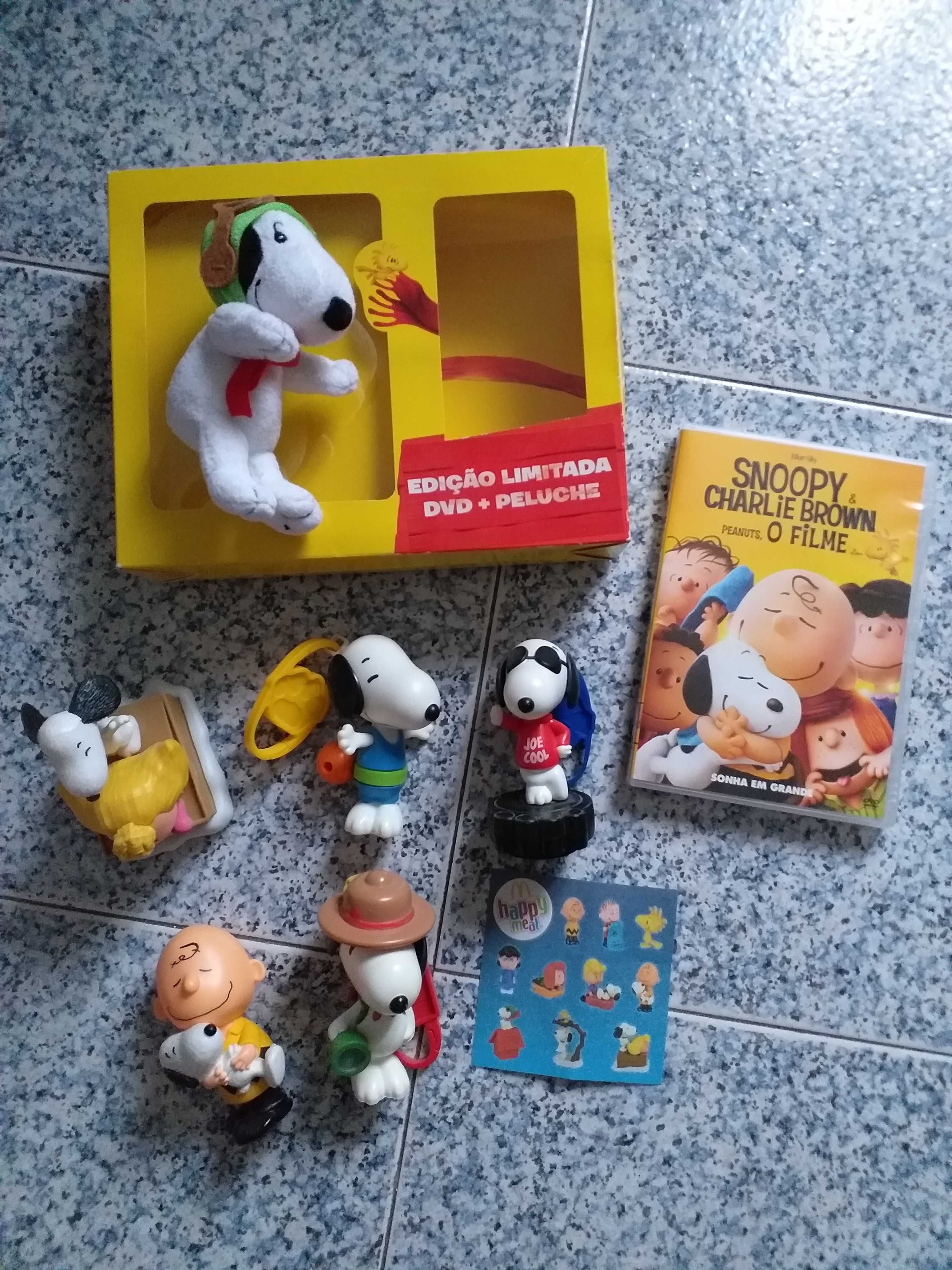 Snoopys do mcdonalds e caixa de Dvd de coleção