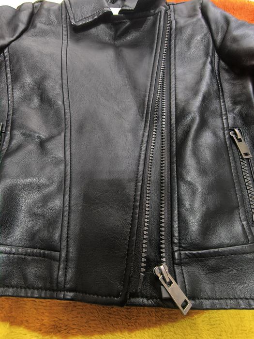 Продам куртку косуха кожана.Фірма Сенсей